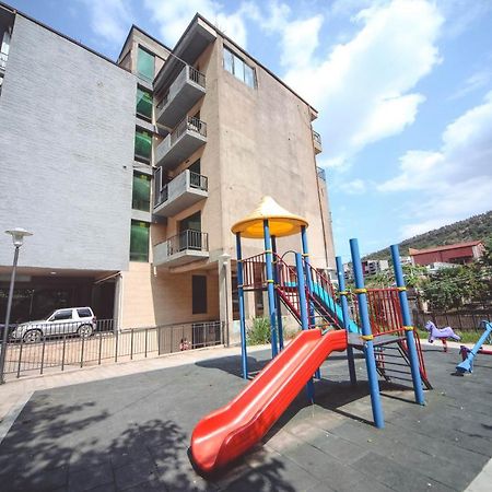 Under The Mountain Apartment Tbilisi Exterior foto